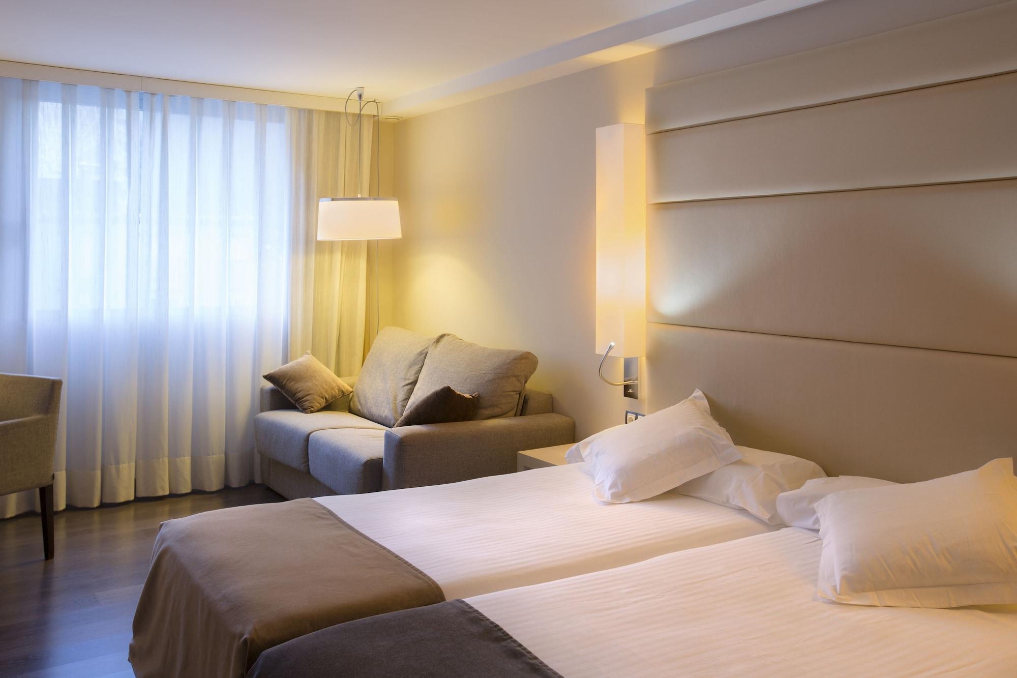 Yomo Mola Park Hotel Les Escaldes Exterior photo
